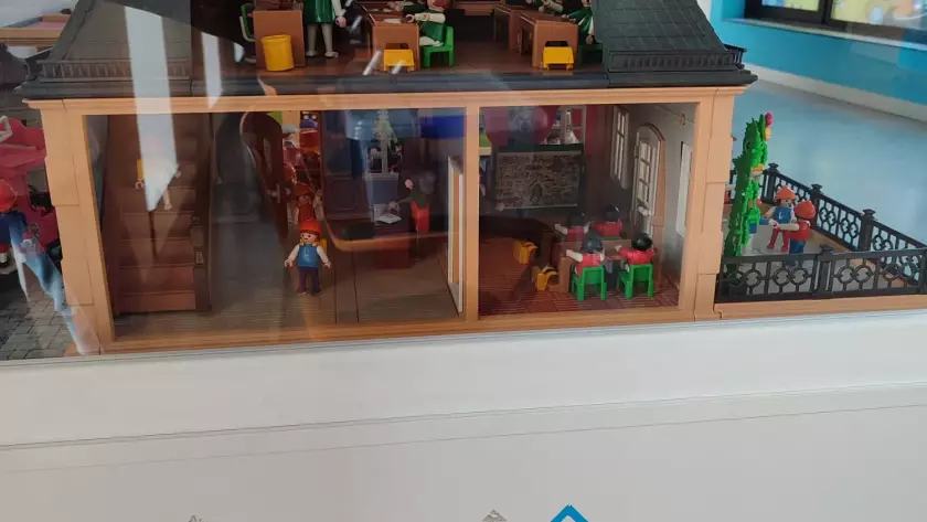 Gallery item